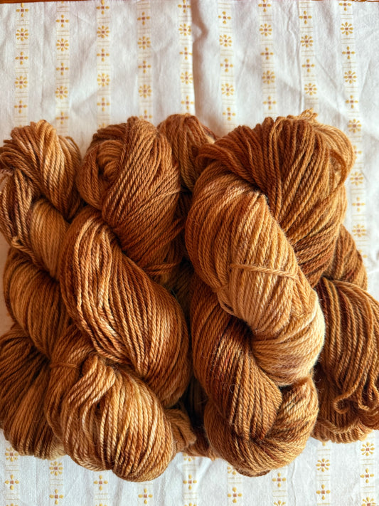 Cinnamon Roll – DK British Kent Romney Wool