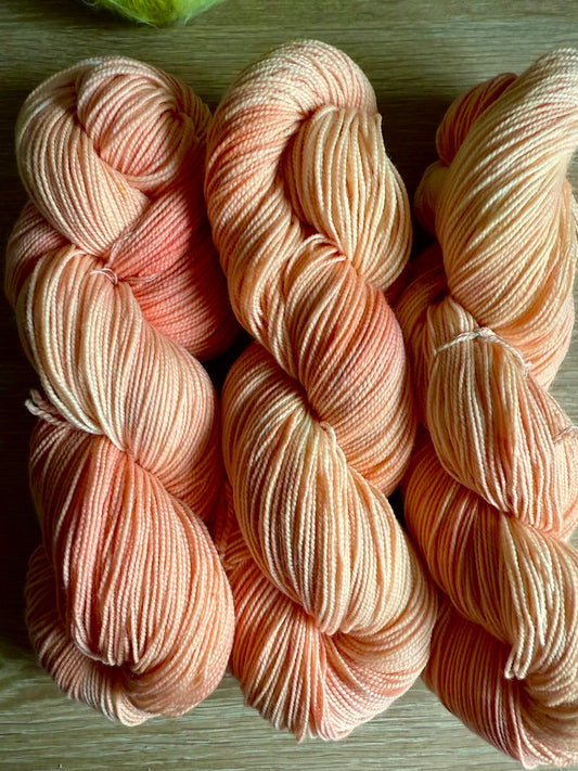 Apricot Milk — 4ply | High Twist Merino Sock Yarn